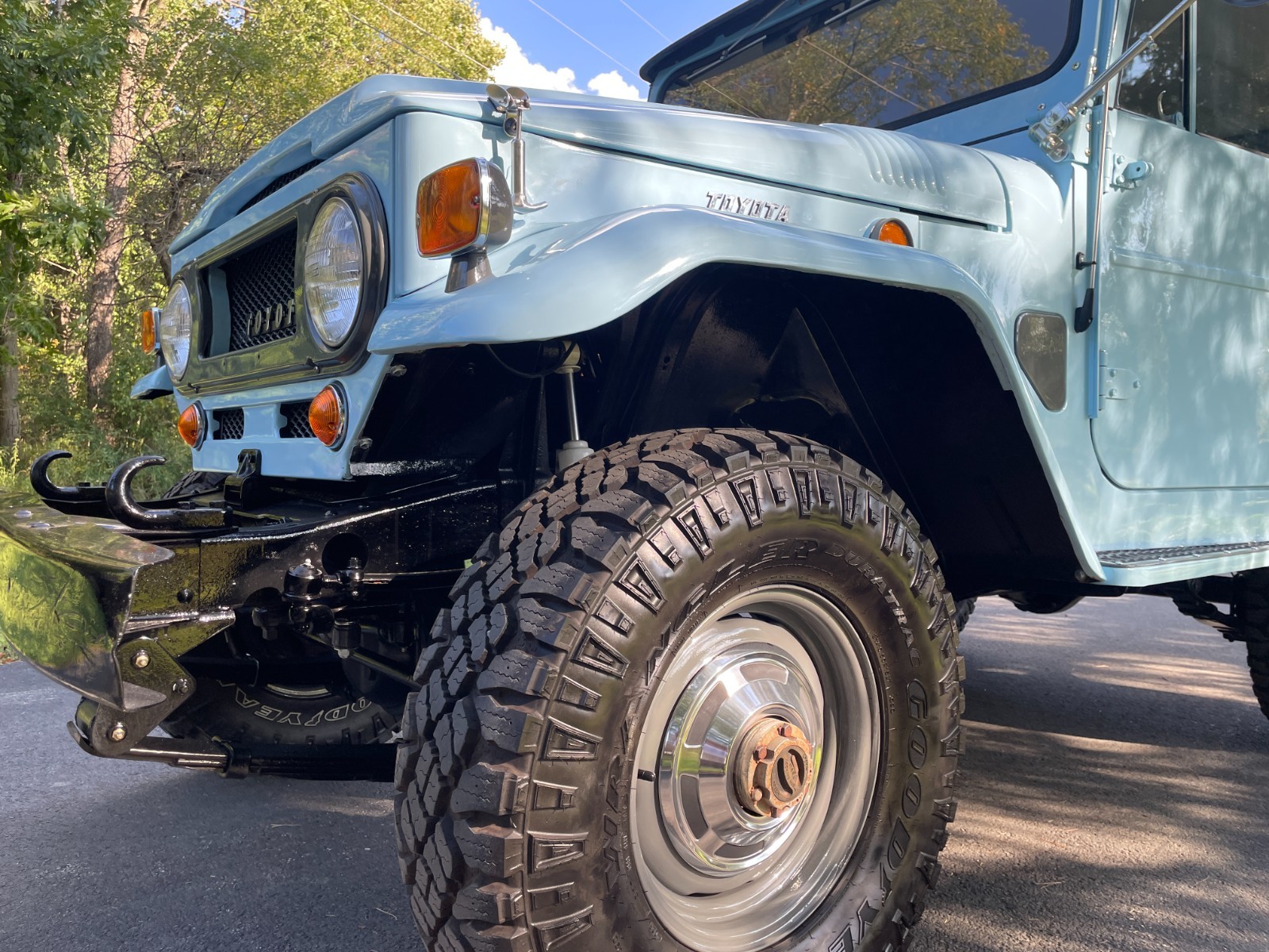 Toyota-Land-Cruiser-1969-3