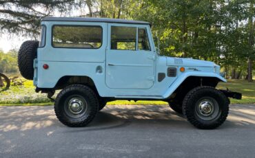 Toyota-Land-Cruiser-1969