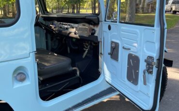 Toyota-Land-Cruiser-1969-6