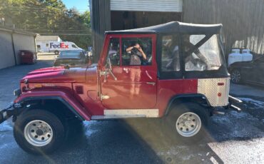 Toyota-Land-Cruiser-1972-SUV-3