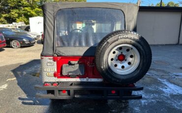 Toyota-Land-Cruiser-1972-SUV-5