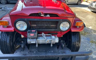 Toyota-Land-Cruiser-1972-SUV-9