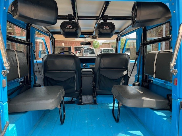 Toyota-Land-Cruiser-1974-SUV-16