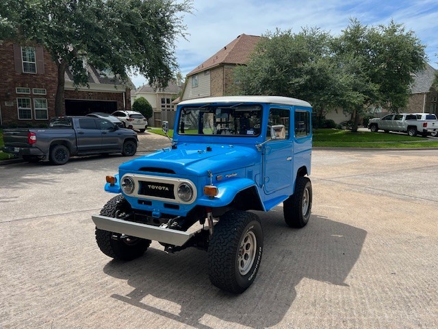 Toyota Land Cruiser 1974 SUV