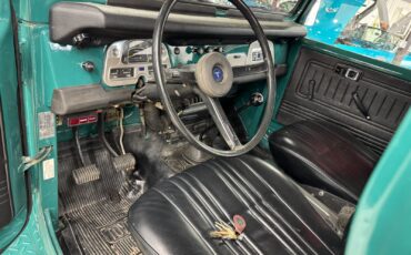 Toyota-Land-Cruiser-1976-6