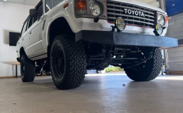 Toyota-Land-Cruiser-1987-3