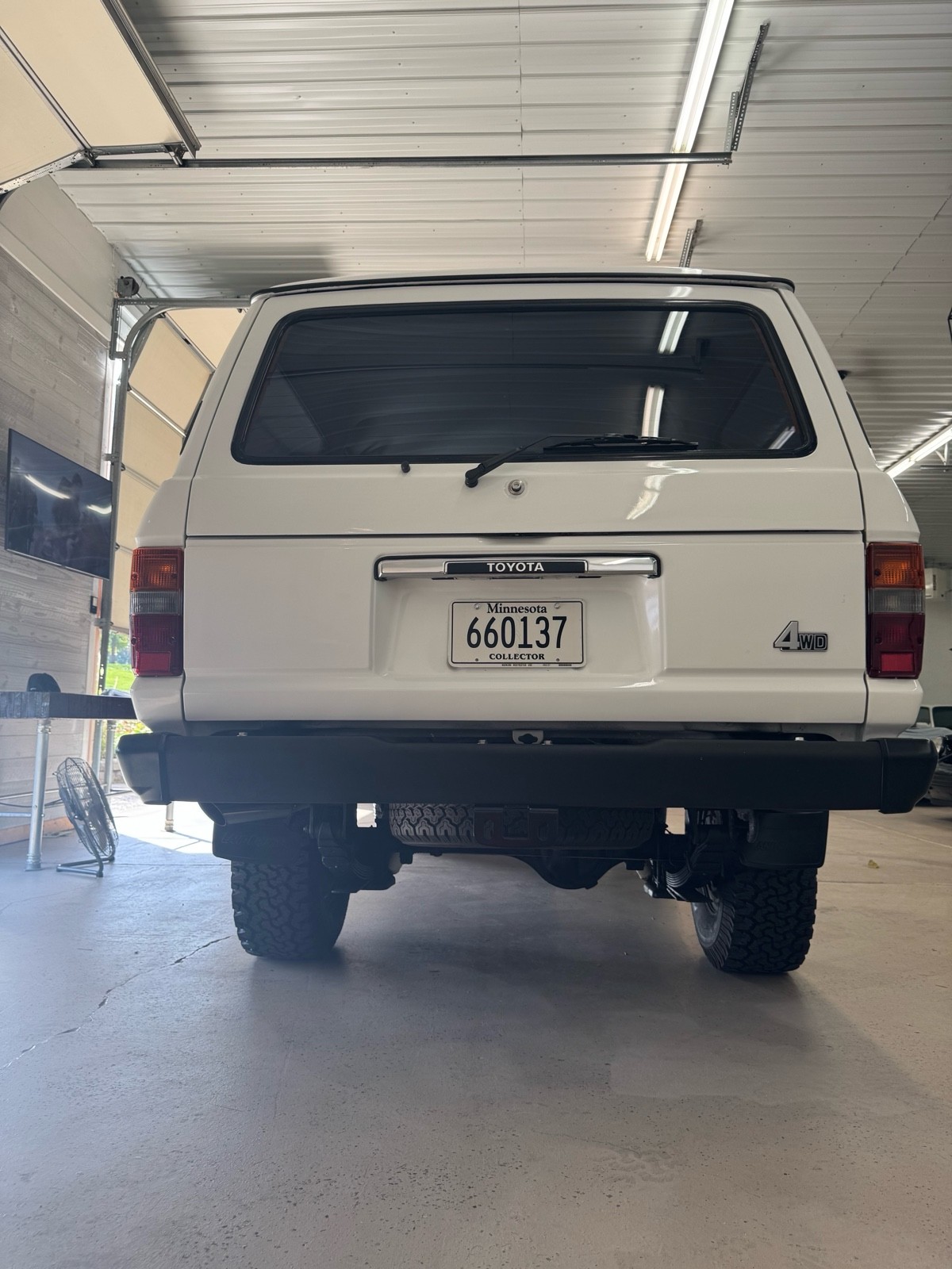Toyota-Land-Cruiser-1987-6