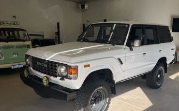Toyota-Land-Cruiser-1987