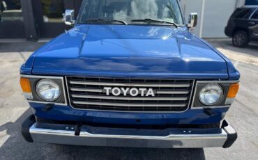 Toyota-Land-Cruiser-1987-SUV-1