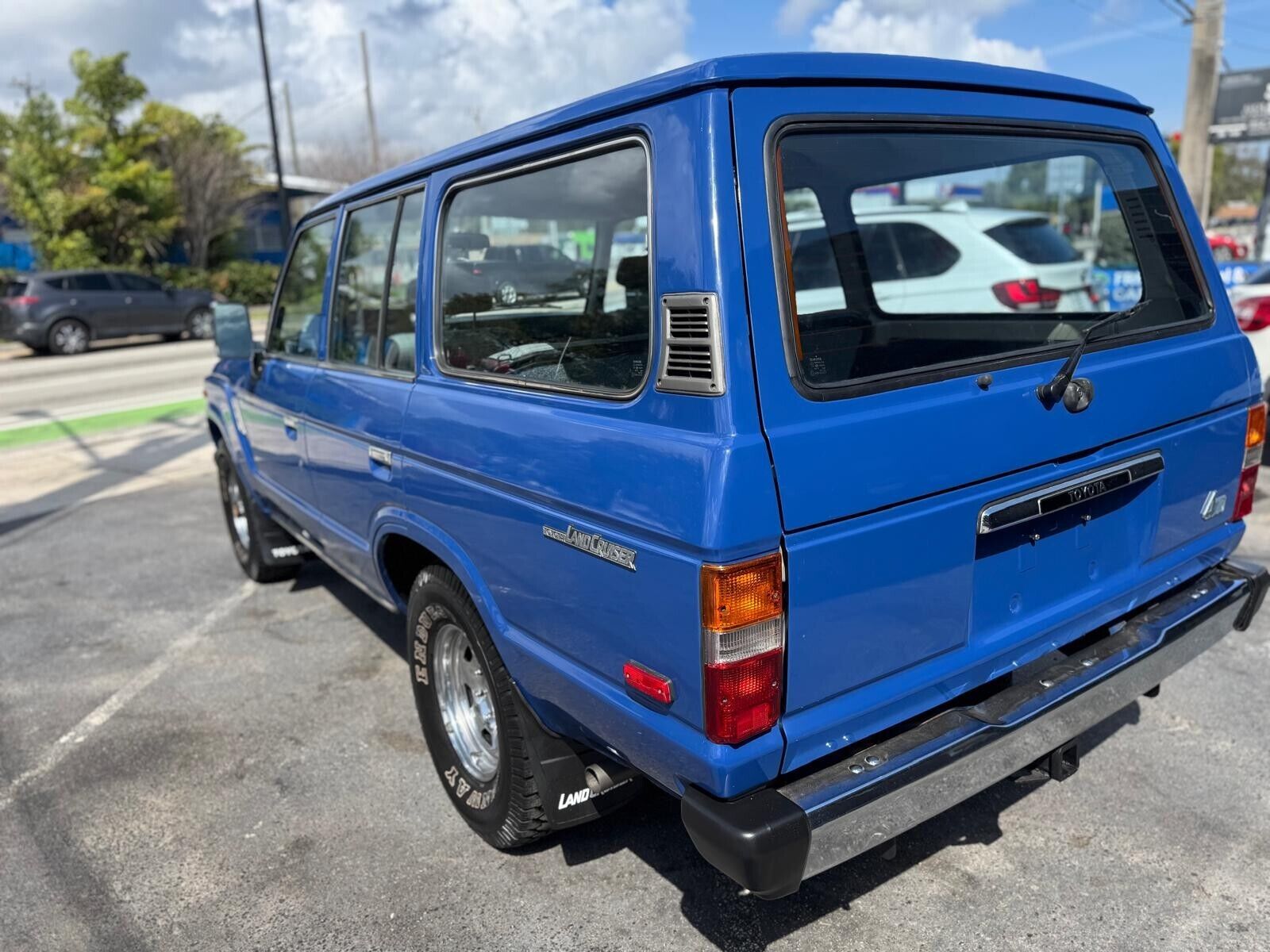 Toyota-Land-Cruiser-1987-SUV-6