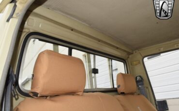 Toyota-Land-Cruiser-1990-pickup-29