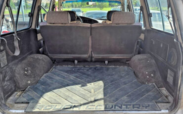 Toyota-Land-Cruiser-1991-SUV-10