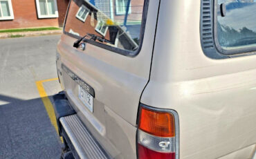 Toyota-Land-Cruiser-1991-SUV-3