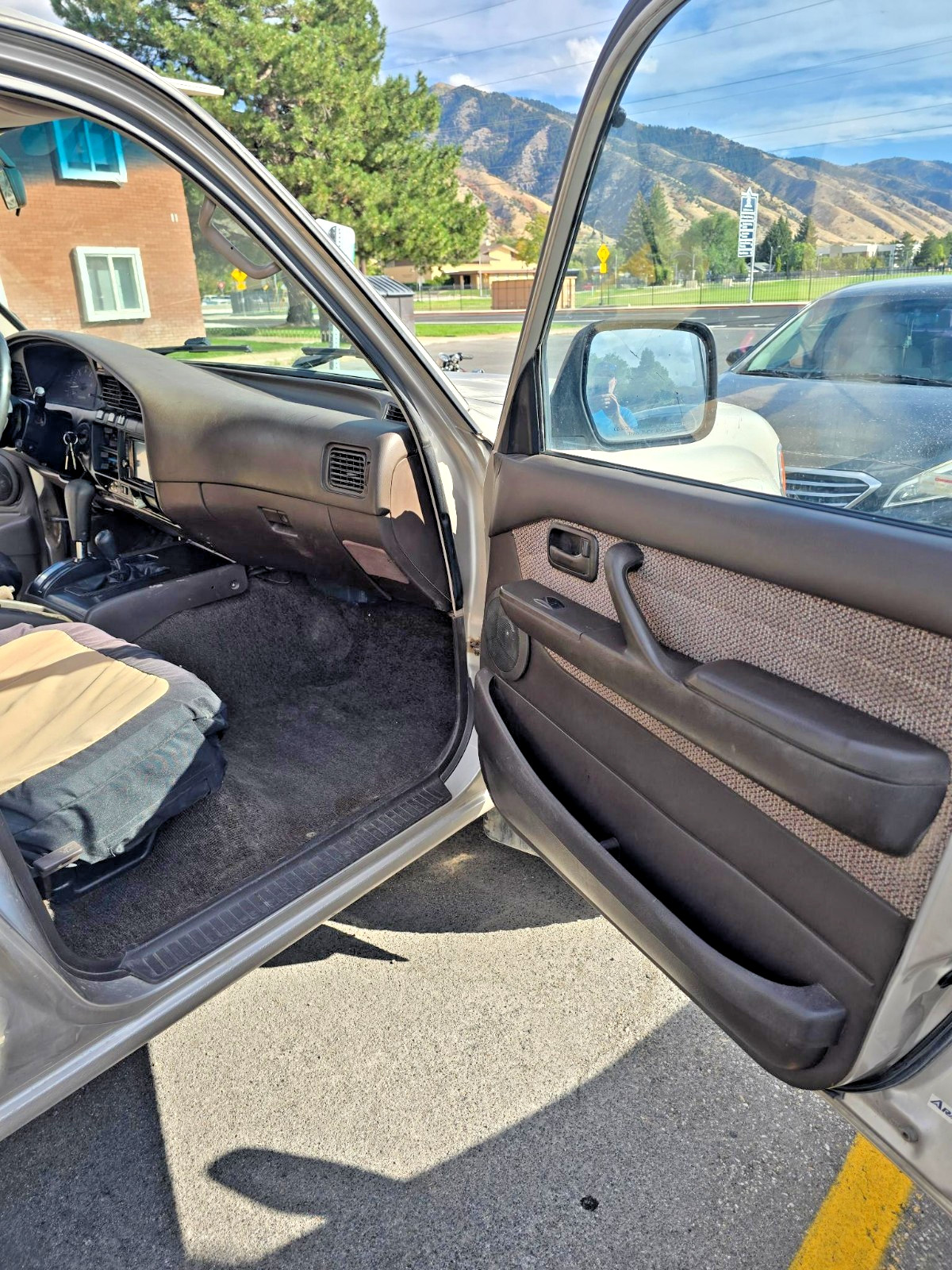 Toyota-Land-Cruiser-1991-SUV-8