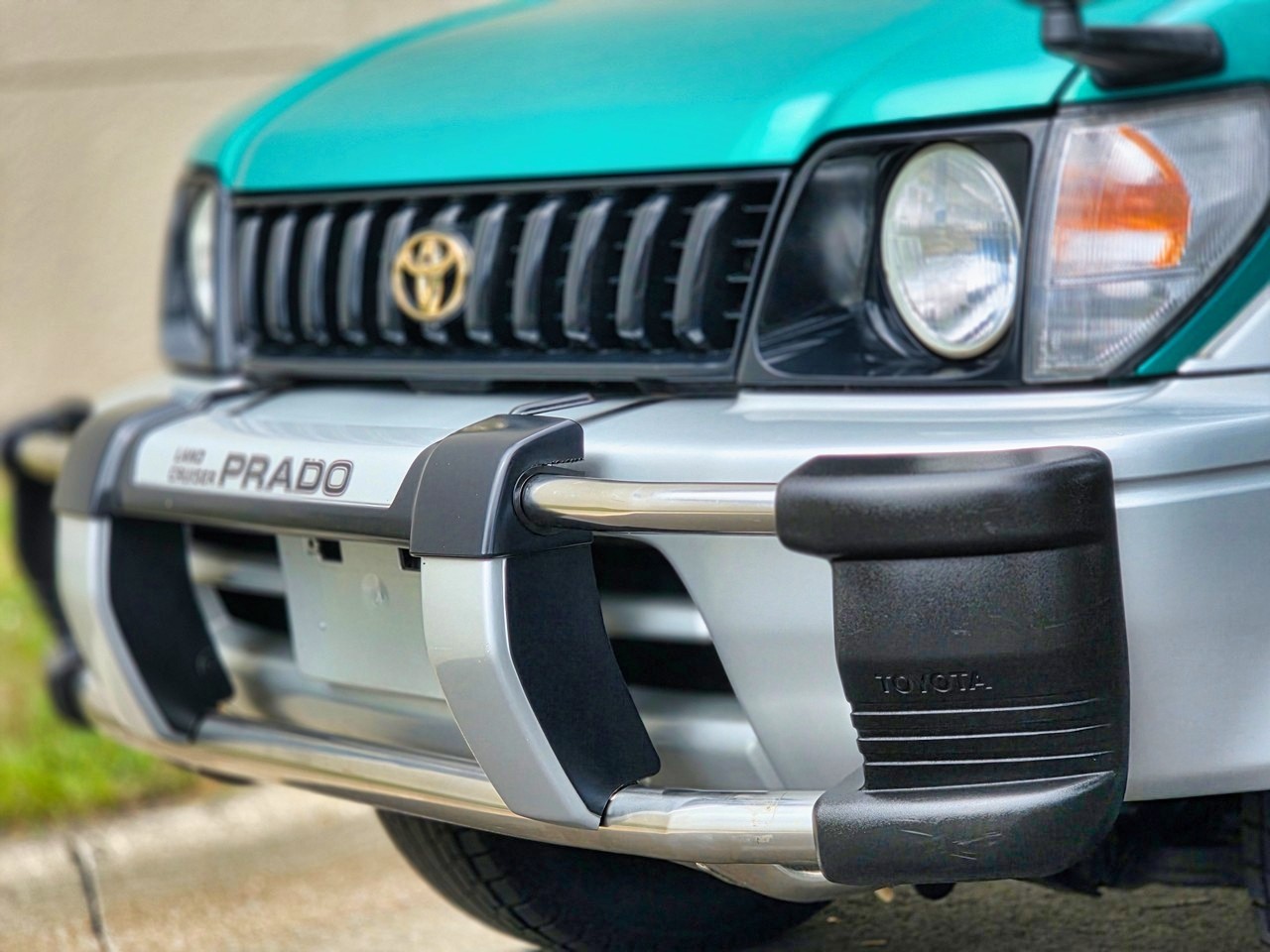 Toyota-Land-Cruiser-Prado-1996-SUV-13