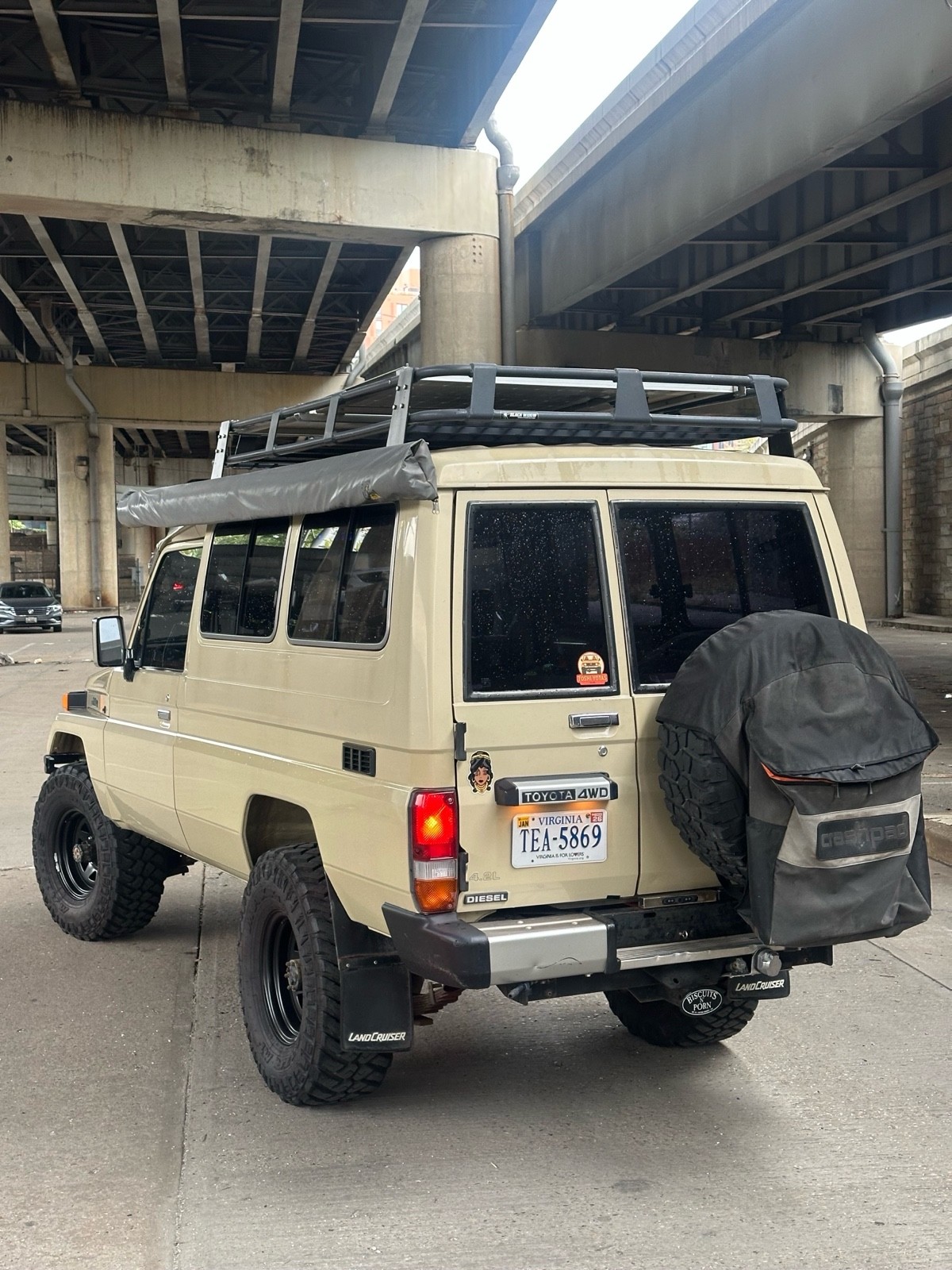 Toyota-Land-Cruiser-Wagon-1991-Wagon-1