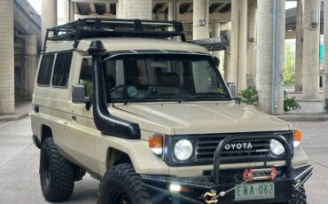 Toyota-Land-Cruiser-Wagon-1991-Wagon