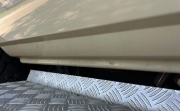 Toyota-Land-Cruiser-Wagon-1991-Wagon-8