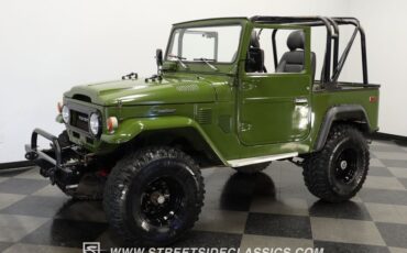 Toyota-Land-cruiser-1975-Olive-Drab-Green-Gray-4