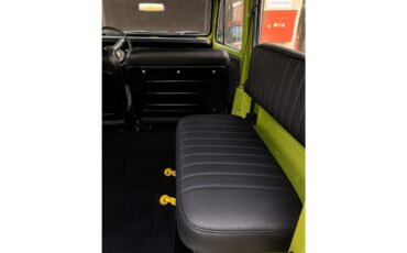 Toyota-Land-cruiser-1980-Green-Black-and-Green-11