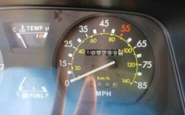 Toyota-Pickup-1982-Tan-10