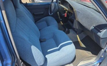 Toyota-Pickup-1995-Standard-Cab-Pickup-11
