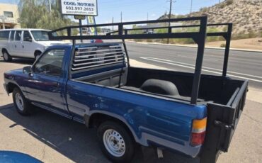 Toyota-Pickup-1995-Standard-Cab-Pickup-3