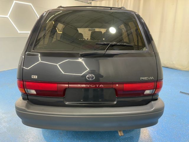 Toyota-Previa-1995-Passenger-7
