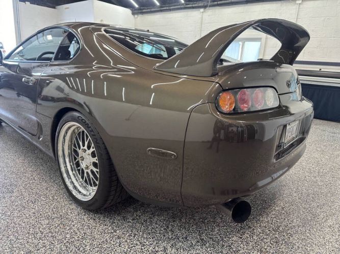 Toyota-Supra-1993-Black-30