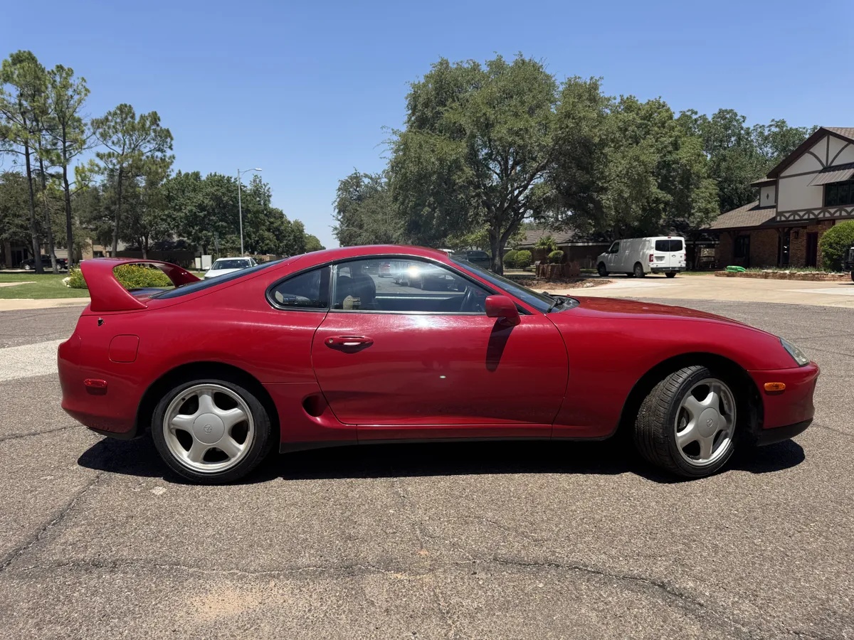 Toyota-Supra-1993-Renaissance-Red-Tan-9