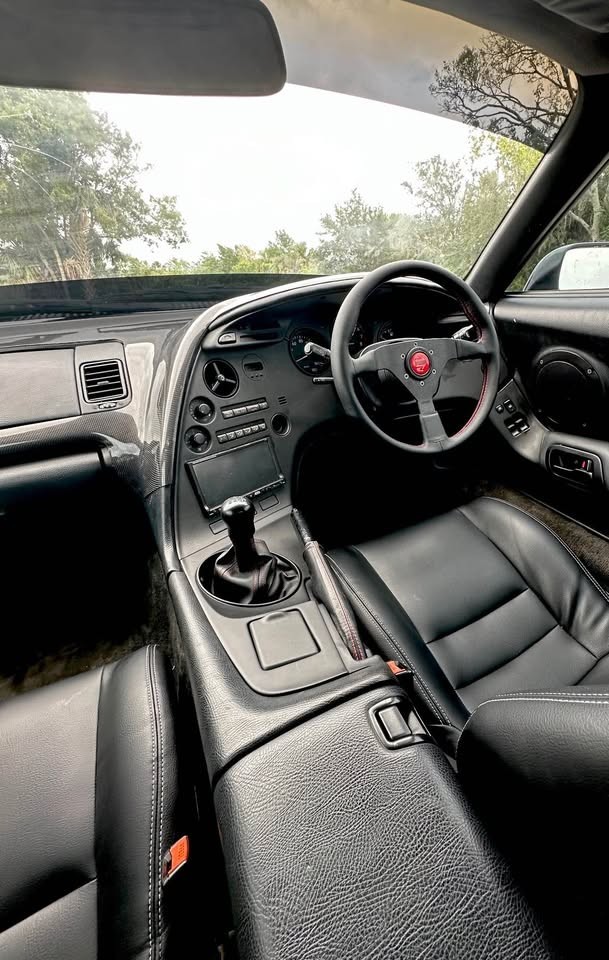 Toyota-Supra-1995-Coupe-9