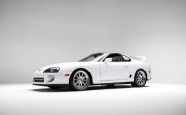 Toyota-Supra-Turbo-1994-Hatchback-1