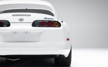 Toyota-Supra-Turbo-1994-Hatchback-14