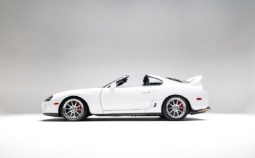 Toyota-Supra-Turbo-1994-Hatchback-2