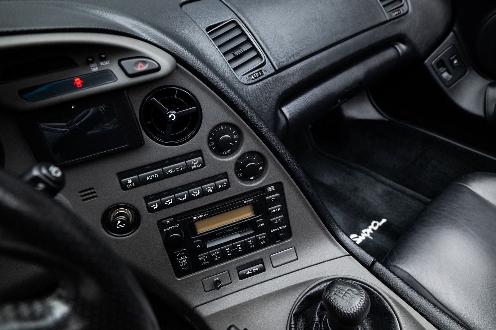 Toyota-Supra-Turbo-1994-Hatchback-39