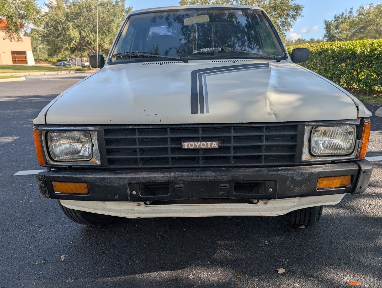 Toyota-Tacoma-1985-2
