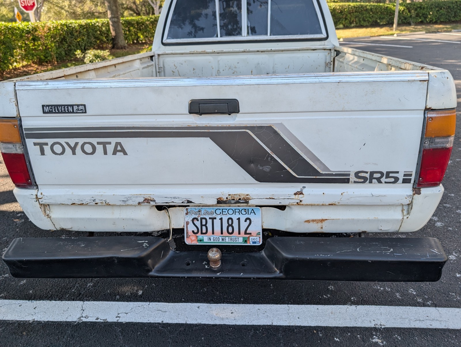 Toyota-Tacoma-1985-5