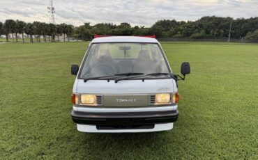 Toyota-Town-Ace-1995-1