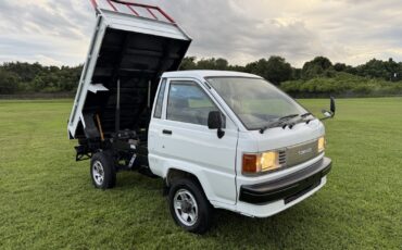 Toyota-Town-Ace-1995-14
