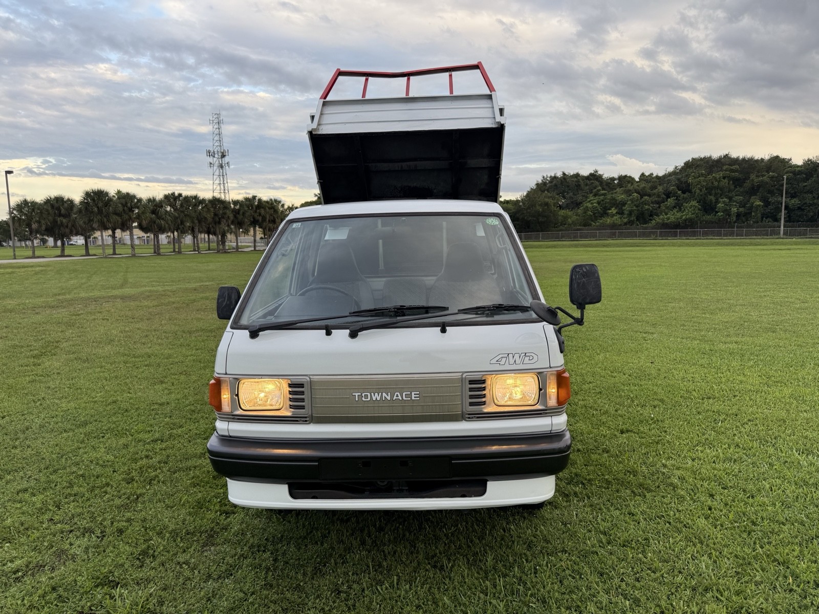 Toyota-Town-Ace-1995-17