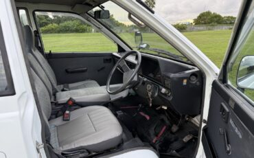 Toyota-Town-Ace-1995-32