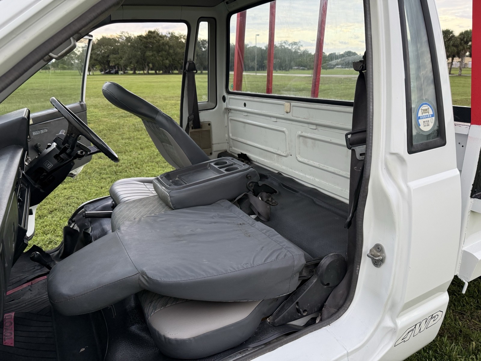 Toyota-Town-Ace-1995-33