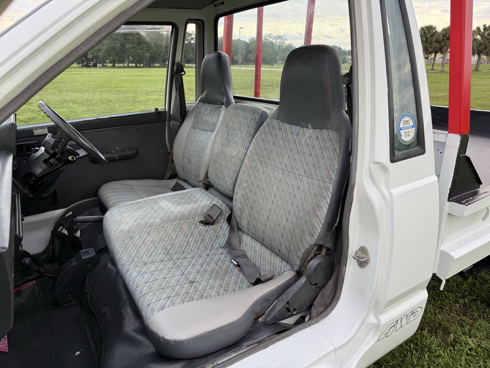 Toyota-Town-Ace-1995-34