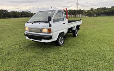 Toyota-Town-Ace-1995
