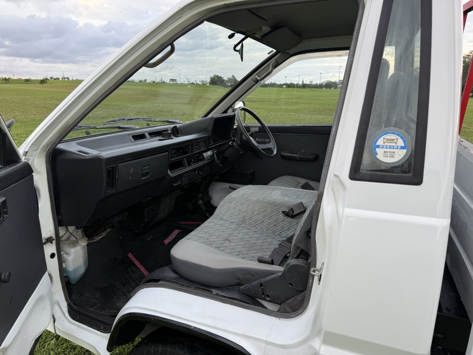 Toyota-Town-Ace-1995-38