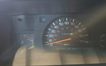 Toyota-Tundra-1987-3