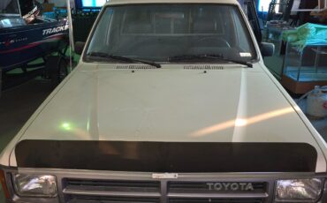Toyota-Tundra-1987-4