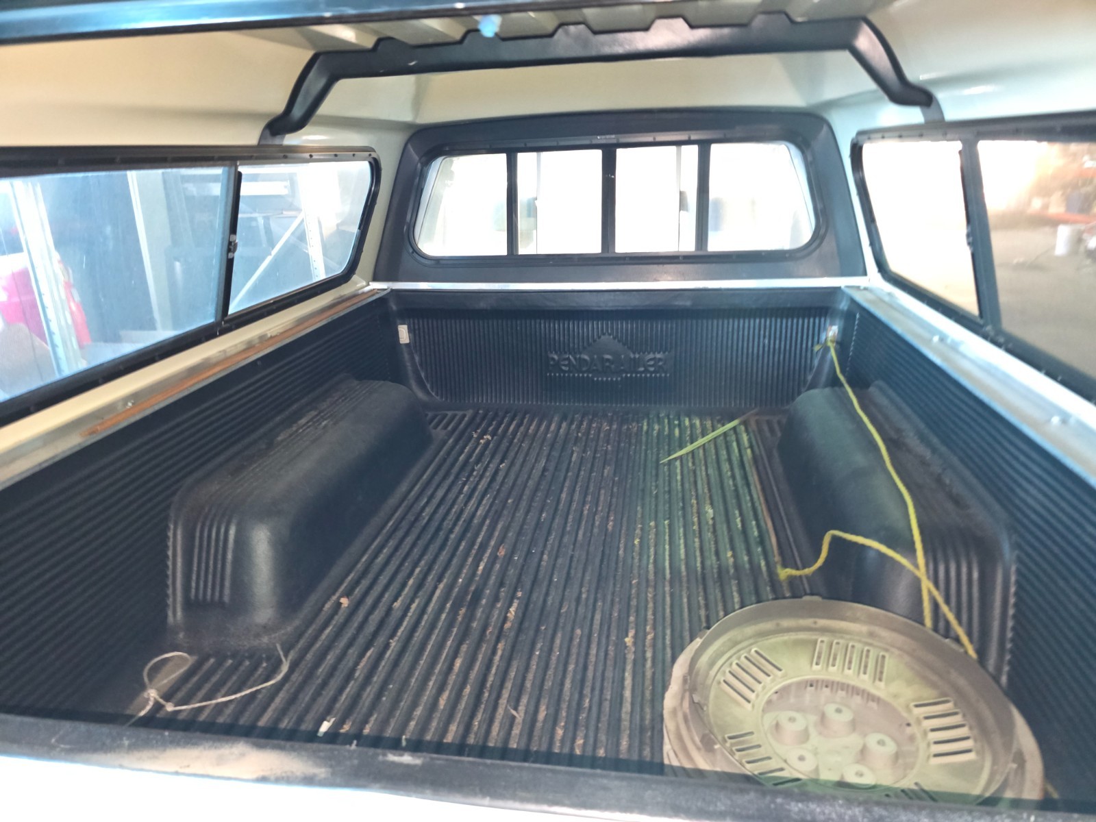 Toyota-Tundra-1987-6