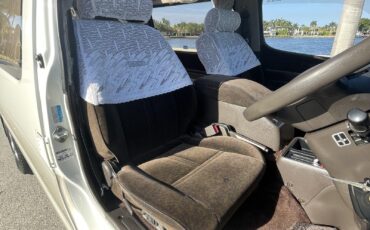 Toyota-VW-EUVROVAN-MAZDA-BONGO-FRIENDEE-PREVIA-ESTIMA-1994-Minivan-14