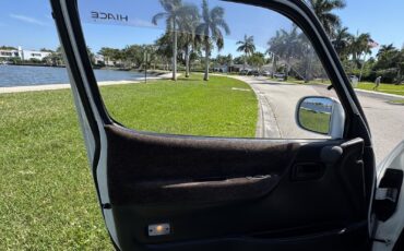 Toyota-VW-EUVROVAN-PREVIA-SIENNA-PRADO-LAND-CRUISER-1995-Minivan-15
